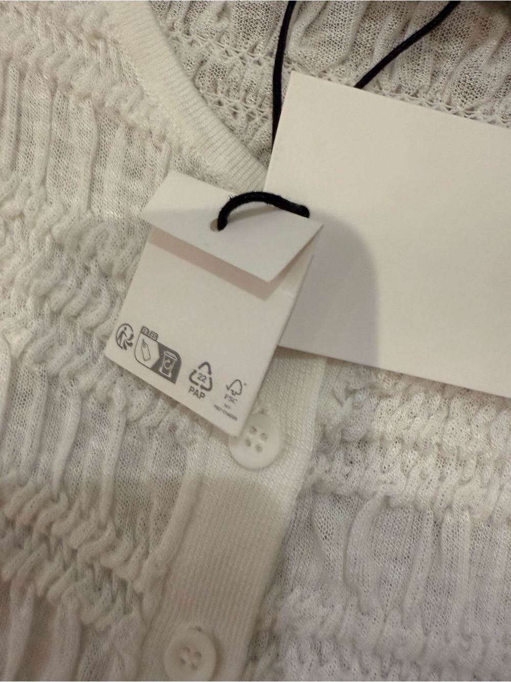 Zara White Textured Button-Front Ruffle Hem Cardigan - Picture 4 of 4